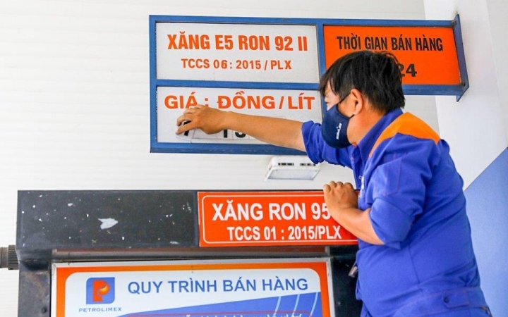 Giá xăng dầu hôm nay 1/9: Dầu thô đồng loạt giảm mạnh, xăng trong nước vẫn tăng?
