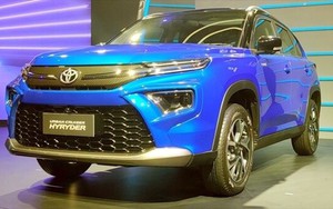 Toyota Urban Cruiser Hyryder 2022 công bố giá bán cực hợp lý