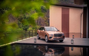 Bentley Bentayga EWB 2023 về Việt Nam sẽ có giá bao nhiêu?