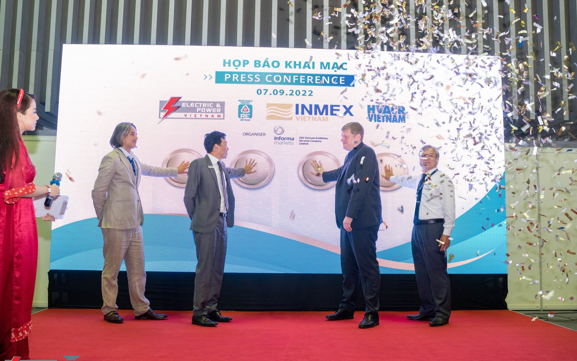 Hơn 200 đơn vị tham gia chuỗi triển lãm chuyên ngành năng lượng