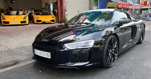 Ông Đặng Lê Nguyên Vũ mua thêm Audi R8 dù đã sở hữu 2 xe R8 hàng hiếm