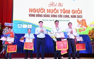 Nông dân ĐBSCL thi tài nuôi tôm giỏi, chia sẻ kiến thức hay 