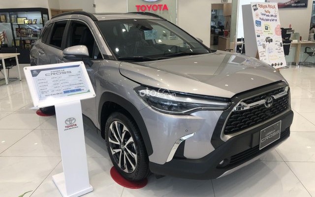 Giá xe Toyota Corolla Cross tháng 10/2023: "Ngập" ưu đãi đến cả trăm triệu đồng