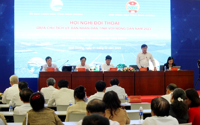 Nông dân Bình Dương đối thoại với Chủ tịch UBND tỉnh, tìm giải pháp cho hàng loạt vấn đề lớn