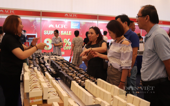 Người dân TP.HCM sắp được mua hàng hiệu khuyến mãi tới 90%, quy mô lớn nhất từ trước đến nay