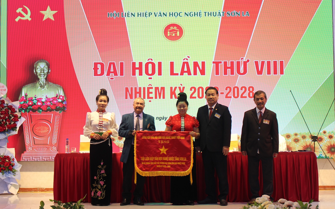 Đại hội Hội Liên hiệp Văn học - Nghệ thuật tỉnh Sơn La lần thứ VIII