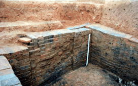 Vua Lê Thái Tổ sáng lập ra nhà Lê sơ khi mất được quàn ở đâu Thanh Hóa, mộ cổ hình vuông là mộ thật?