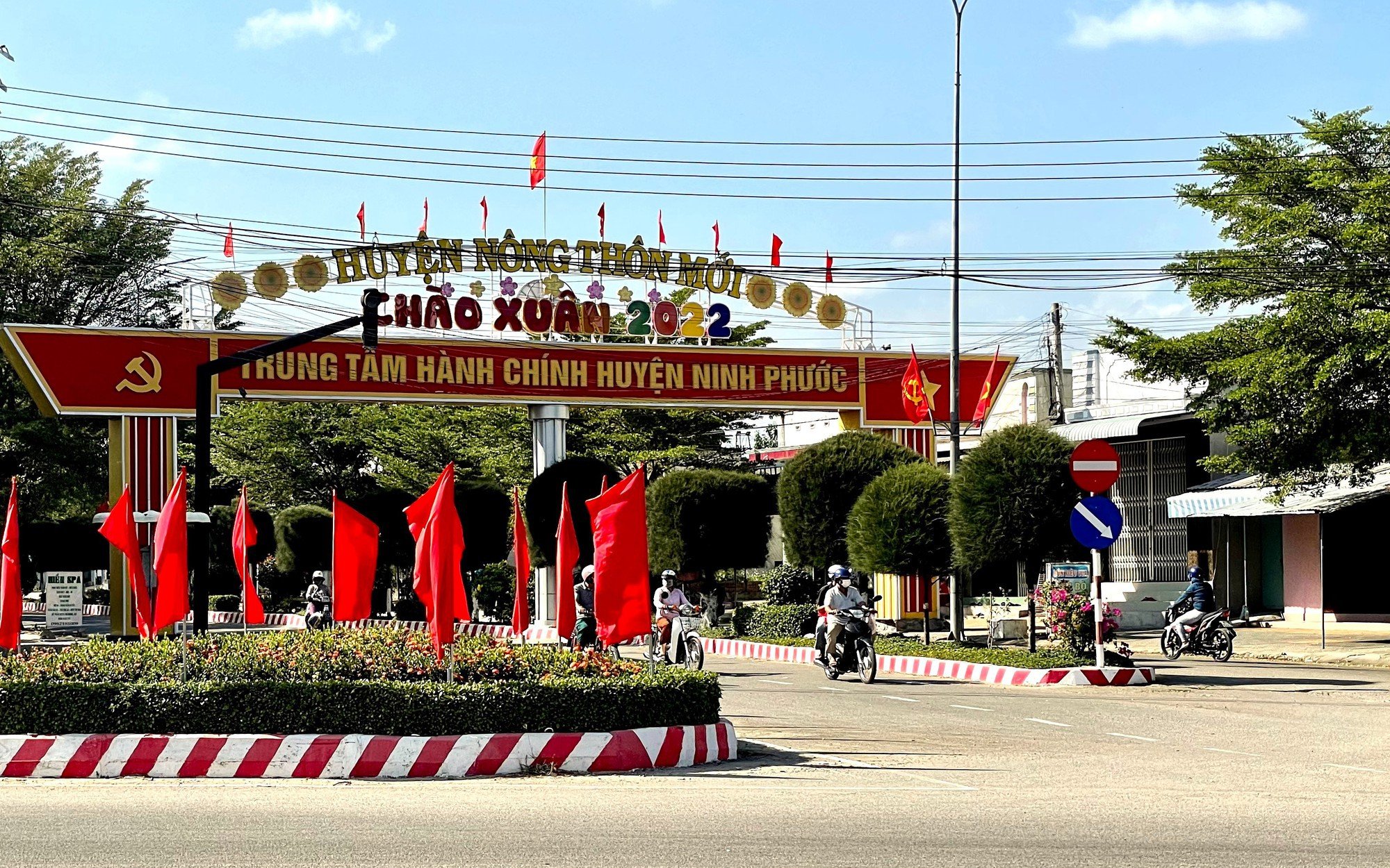 Dòng họ Sùng ở Sìn Hồ, Lai Châu ký cam kết xóa bỏ hủ tục  - Ảnh 4.