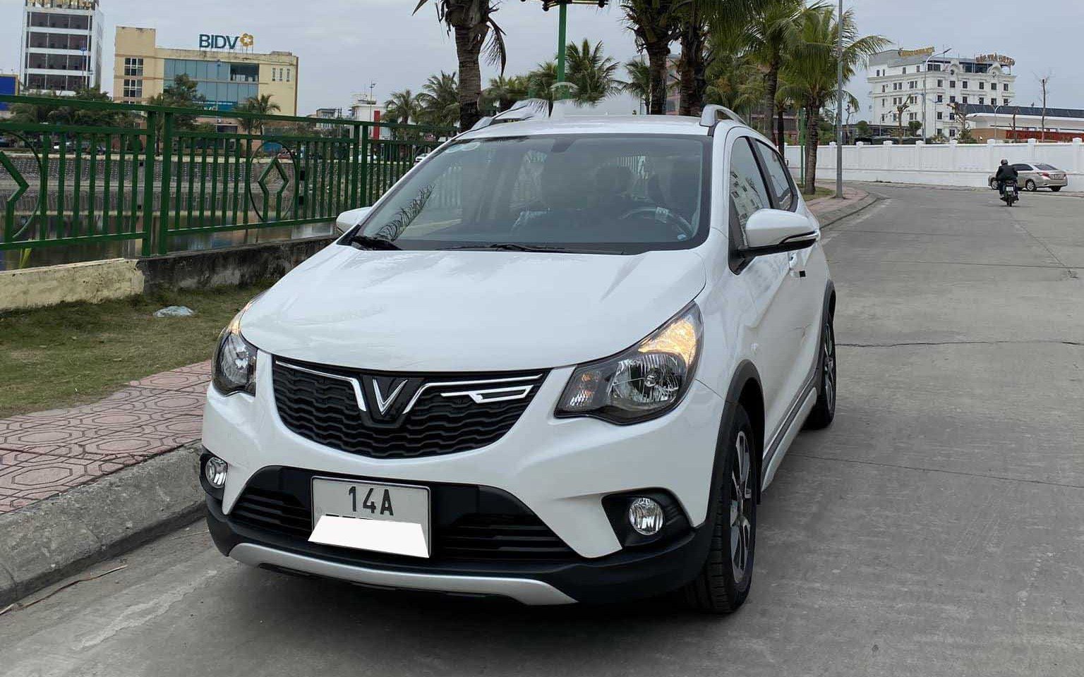 Không có xe mới, VinFast Fadil chạy lướt 50km rao bán giá khó tin