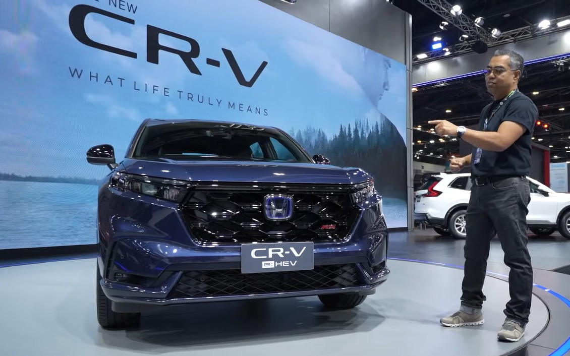 Trải nghiệm Honda CR-V 2023 vừa ra mắt: Lần đầu có bản RS, giá bán từng bản bao nhiêu?