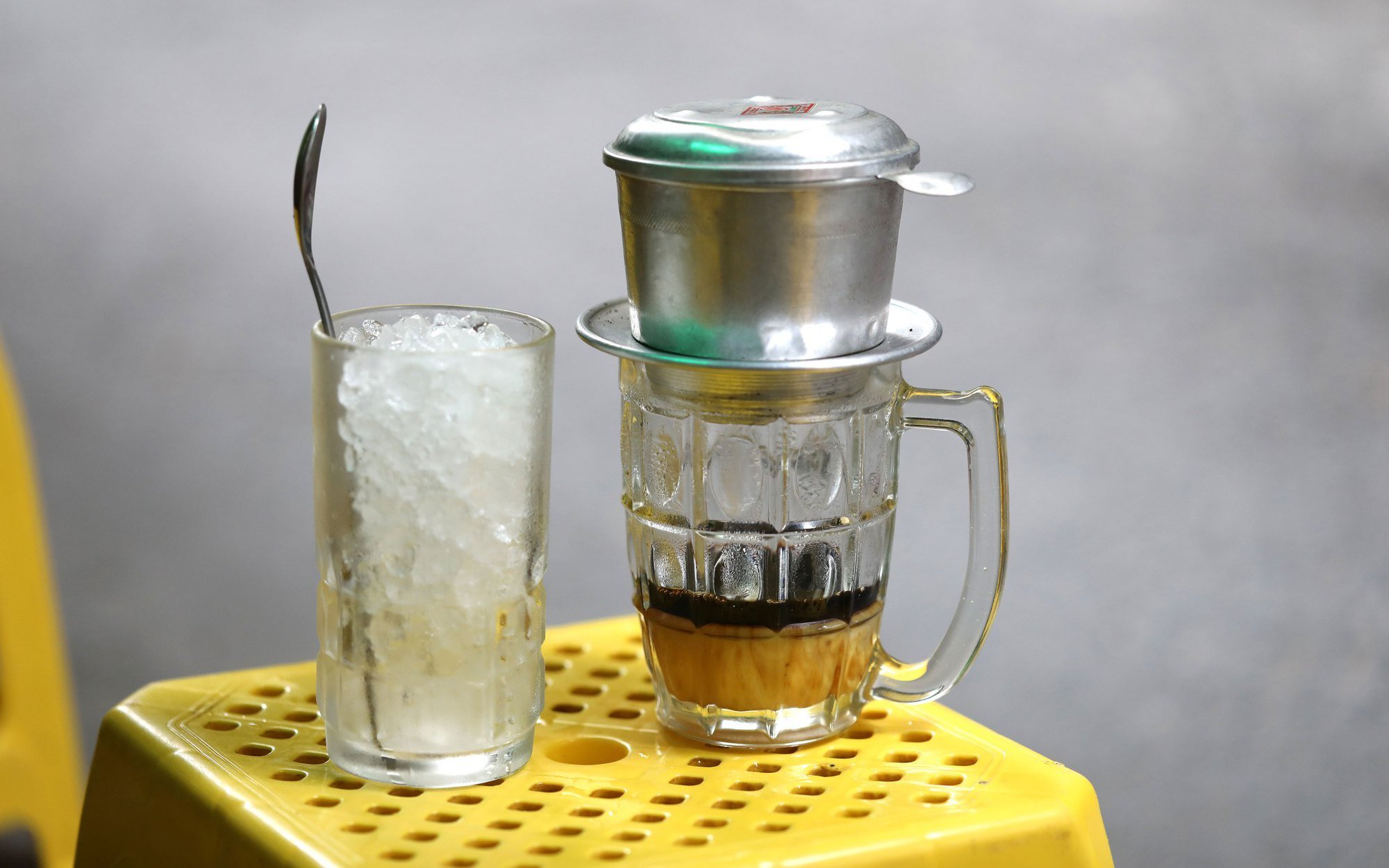 Nhờ đâu cà phê sữa đá vào top ngon nhất thế giới?