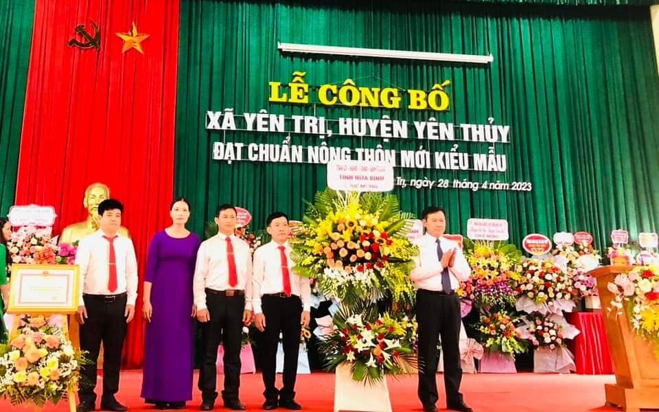 Kim Bôi: Đông Bắc công bố, đón bằng công nhận xã nông thôn mới  - Ảnh 4.
