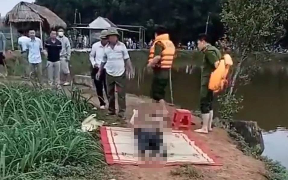 Nghệ An: Phát hiện thi thể thiếu nữ 16 tuổi dưới hồ câu cá