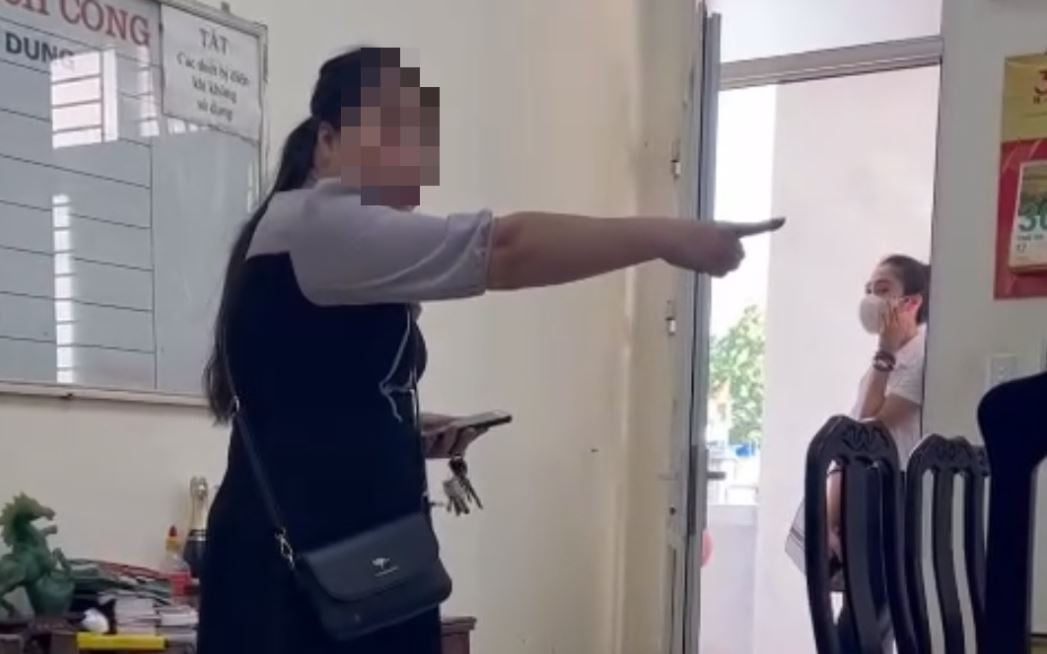Hải Phòng: Sửa chữa nhà trên đất nông nghiệp bị ngăn chặn, nữ cán bộ Sở Nội vụ lăng mạ xúc phạm cán bộ phường