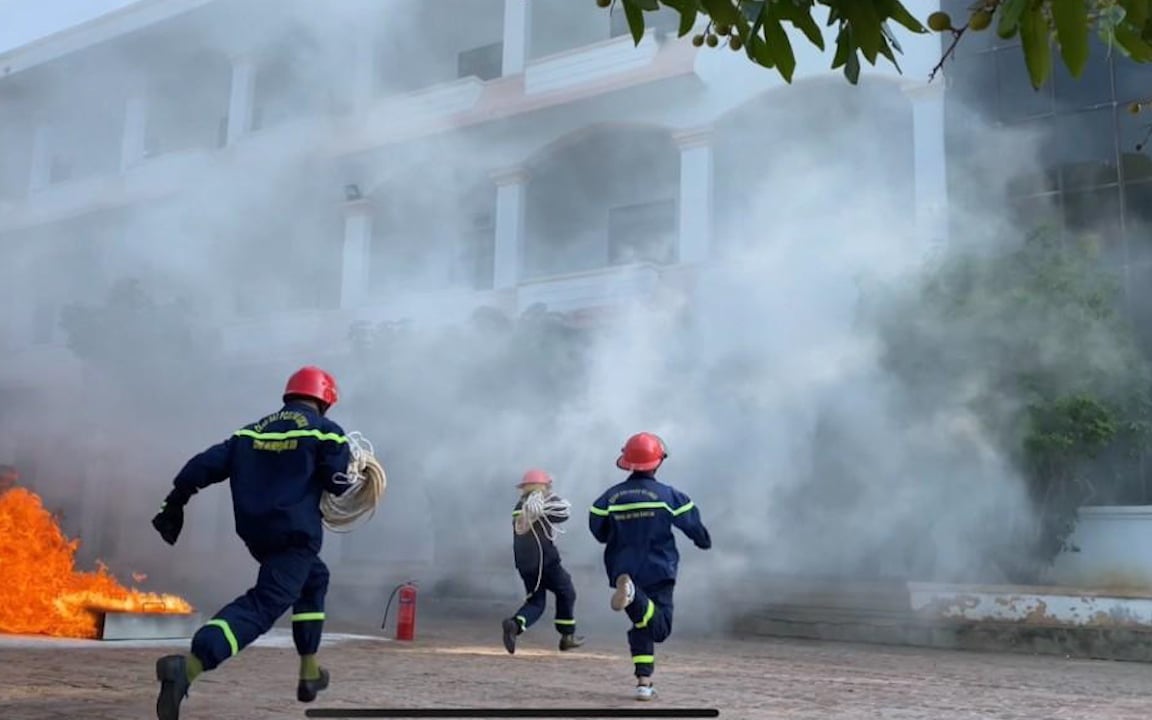 Sơn La: Triển khai mô hình "Nhà tôi có bình chữa cháy"