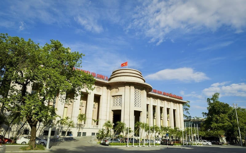 Nóng: Chính thức điều chỉnh chỉ tiêu tăng trưởng tín dụng năm 2023 cho các ngân hàng