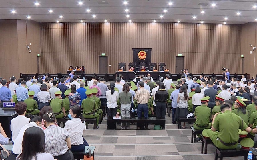 Cựu chuyên viên nói muốn “xin lại” tiền đã hối lộ cho cán bộ UBND tỉnh Hải Dương nhưng không được