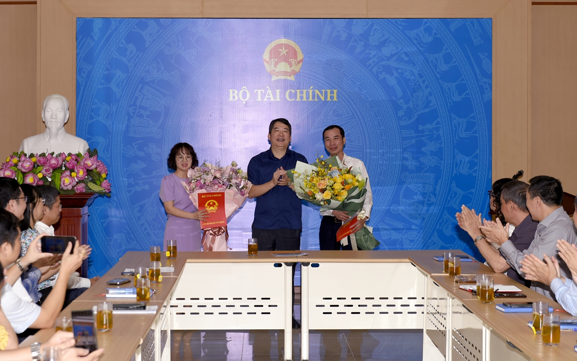 Nguyên Phó Chánh văn phòng giữ chức Phó Vụ trưởng Vụ Tổ chức cán bộ, Bộ Tài chính