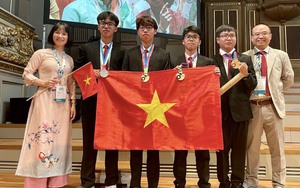 Bí quyết "càng học càng say" của nam sinh xuất sắc giành Huy chương Vàng Olympic Hóa học Quốc tế 2023