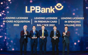 LPBank dẫn đầu về sản phẩm, dịch vụ thẻ JCB trong năm 2022