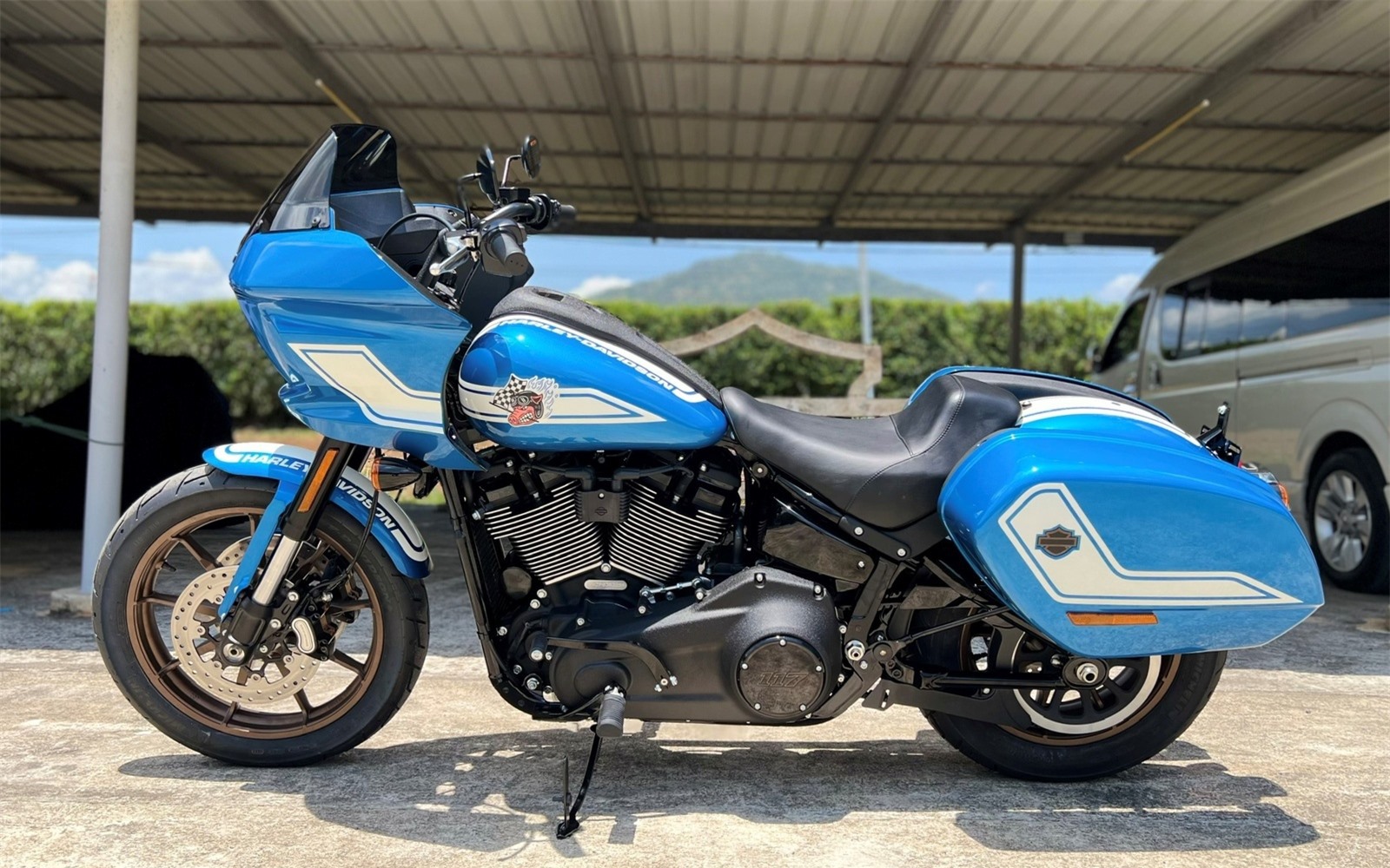 Cận cảnh Harley-Davidson Low Rider ST phiên bản giới hạn 2.000 chiếc