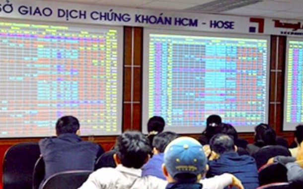 Tháng 7, nhà đầu tư nước ngoài bán ròng hơn 500 tỷ đồng