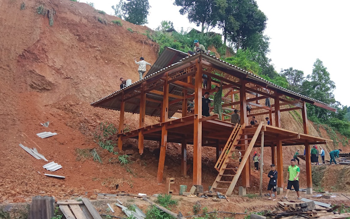 Mưa lớn gây thiệt hai nghiêm trọng tại Quỳnh Nhai