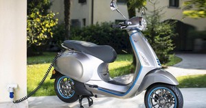 Lộ phiên bản chạy điện của xe tay ga Vespa tại Việt Nam