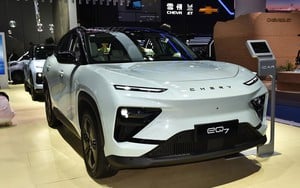 Chery Shuxiangjia - SUV chạy điện mạnh 211 mã lực, sạc siêu nhanh