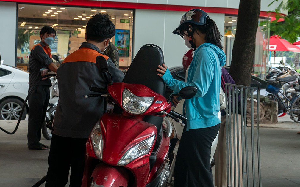 Giá xăng dầu hôm nay 10/9: Vẫn tiếp đà tăng lên đỉnh trong gần 1 năm qua