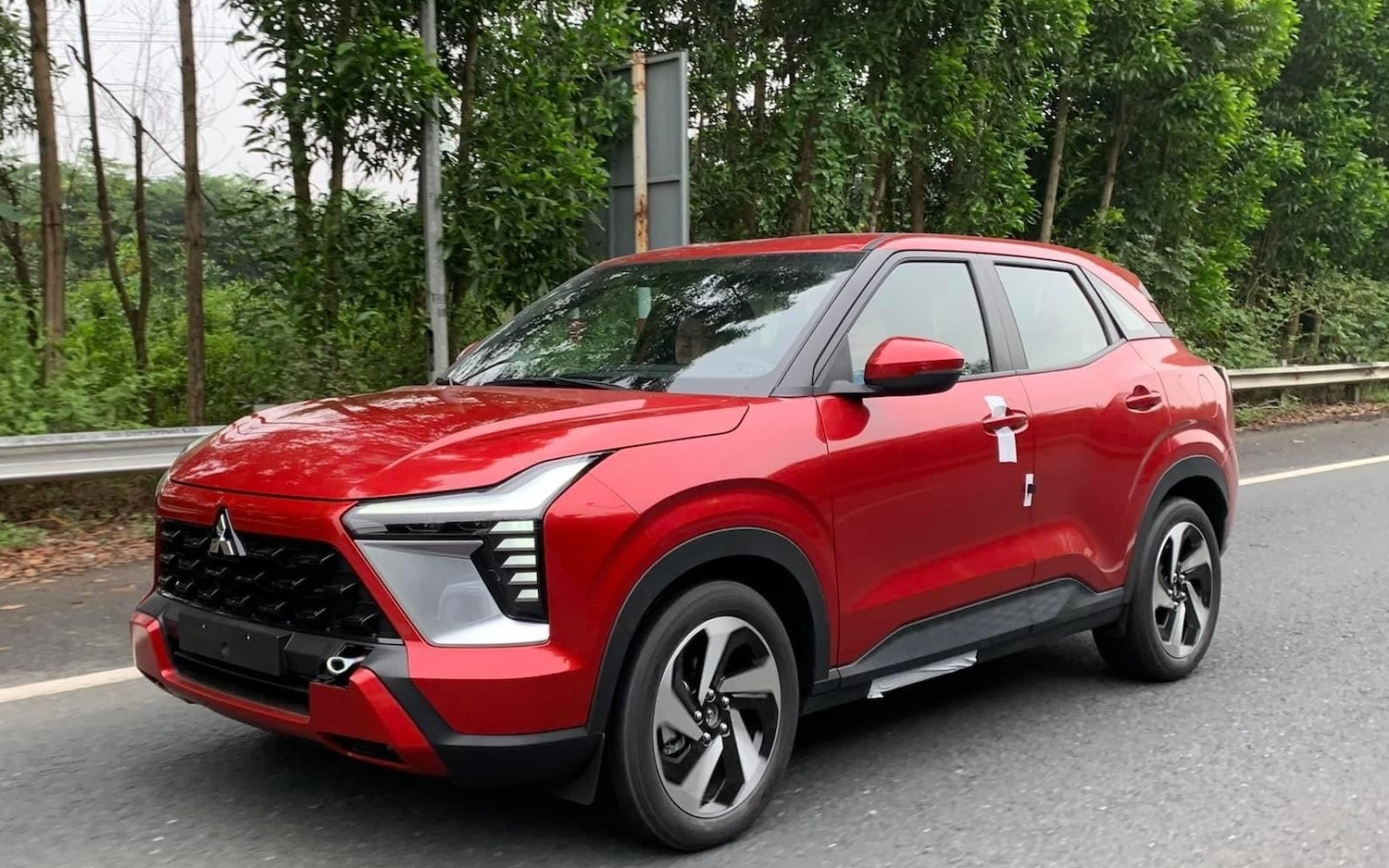 Loạt ôtô sắp ra mắt thị trường Việt Nam đầu năm 2024