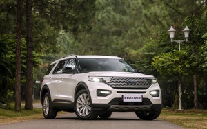 Mức giảm giá của Ford Explorer dư để mua sedan Mitsubishi