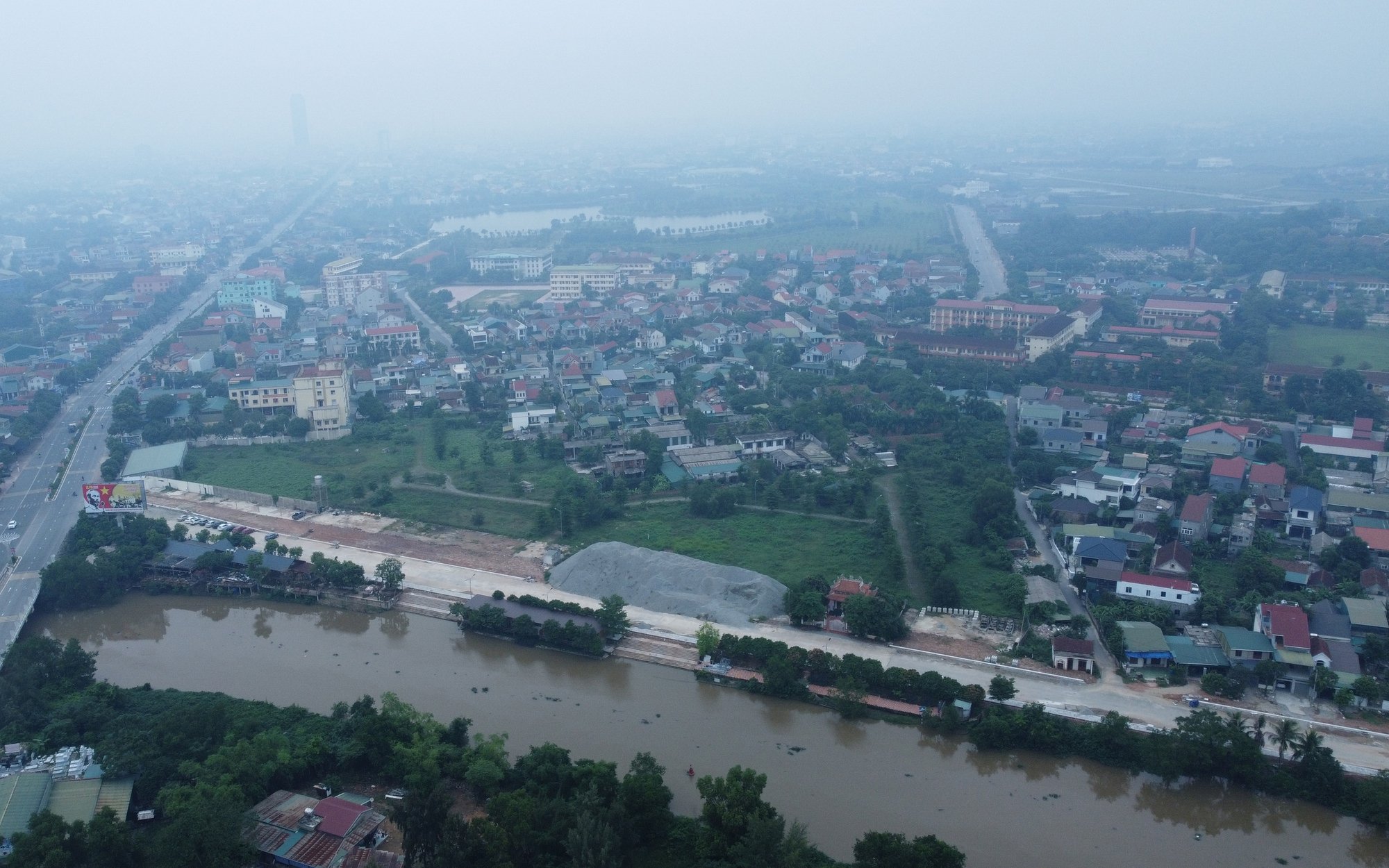 Sở ngành Quảng Ngãi nói gì đề xuất dự án khách sạn 5 sao, chuỗi nhà hàng tiệc cưới 24.000m2?- Ảnh 8.