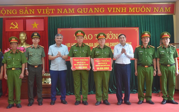 Điện Biên: Gắn công tác dân vận với nâng cao chất lượng giáo dục đào tạo   - Ảnh 5.