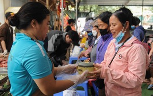 Mùa đông ấm áp nơi biên giới Chiềng Tương - Ảnh 17.