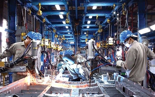 Tăng trưởng GDP Việt Nam 2025 sẽ do các yếu tố nội tại quyết định  - Ảnh 6.