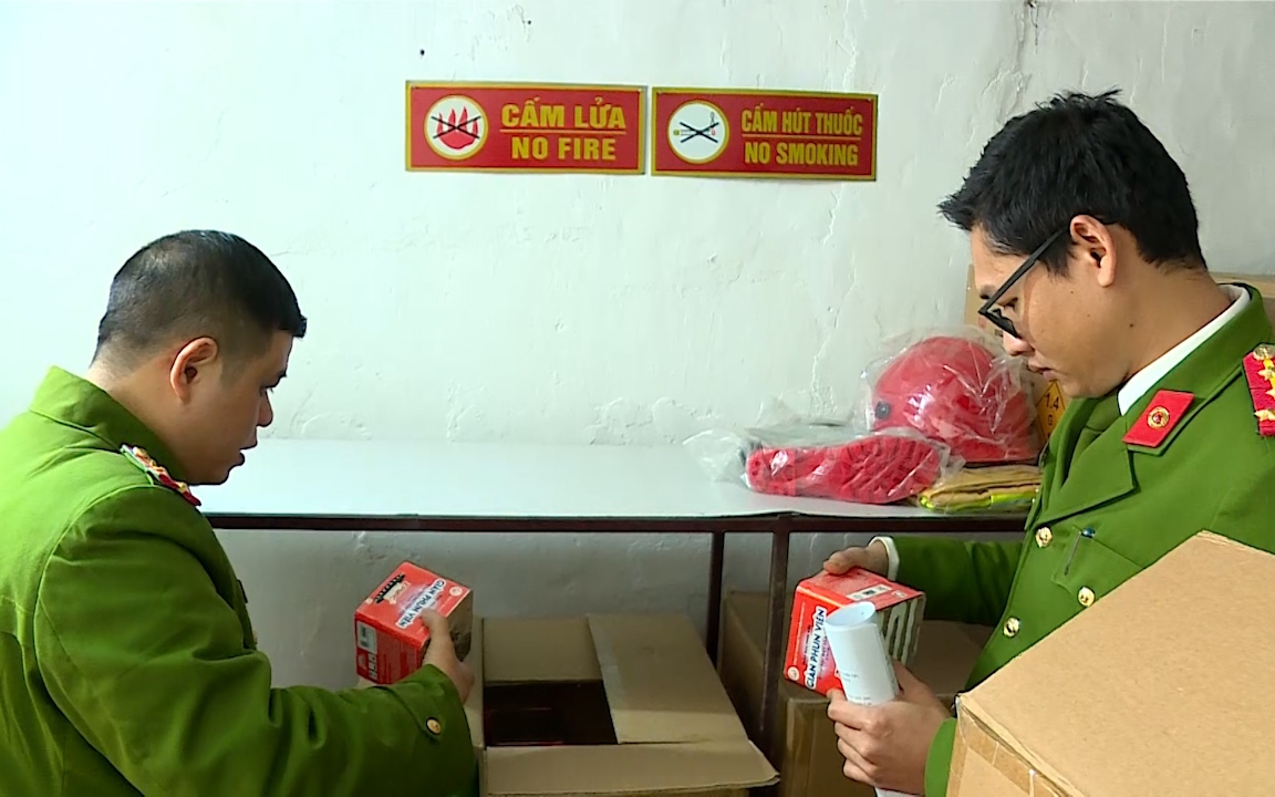 Nâng cao quản lý kinh doanh pháo dịp Tết Nguyên đán Giáp Thìn