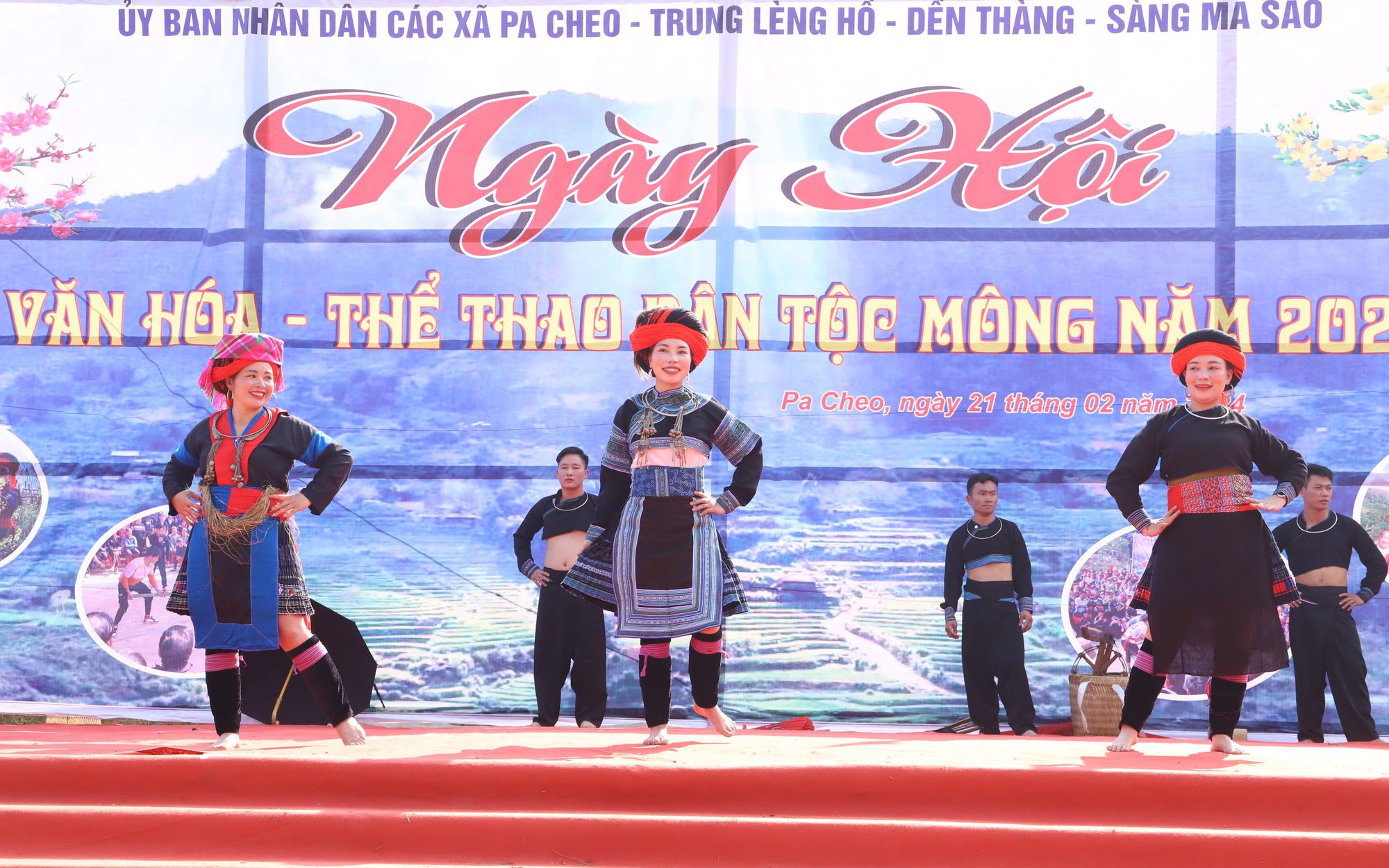 Sôi động Ngày hội văn hóa – thể thao dân tộc Mông ở vùng cao Lào Cai