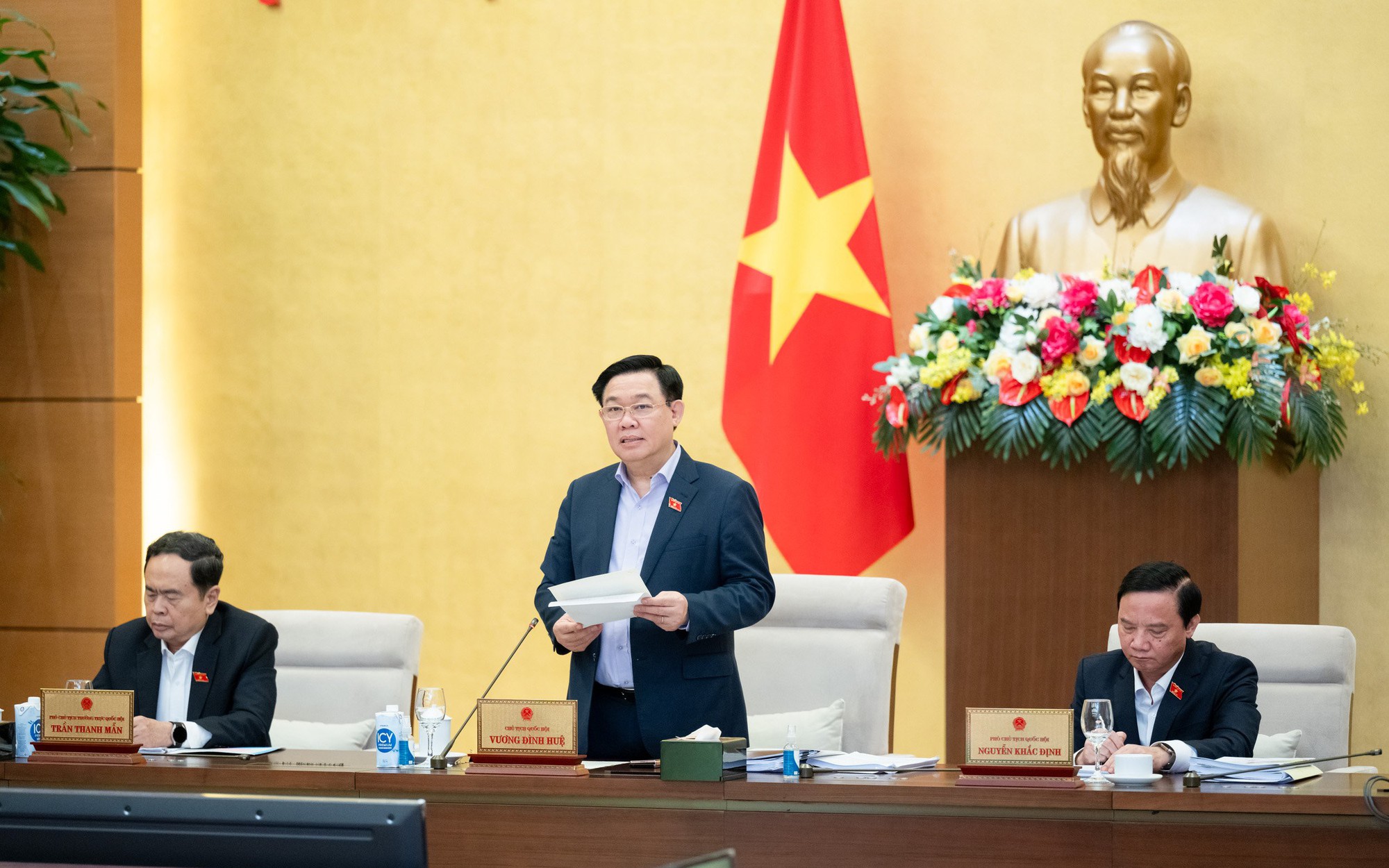 Uỷ ban Thường vụ Quốc hội phê chuẩn kết quả bầu Phó Chủ tịch HĐND 3 tỉnh