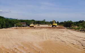 Hơn 70 tỷ “làm đẹp” đường giao thông ở trung tâm thị xã duy nhất Quảng Ngãi - Ảnh 4.