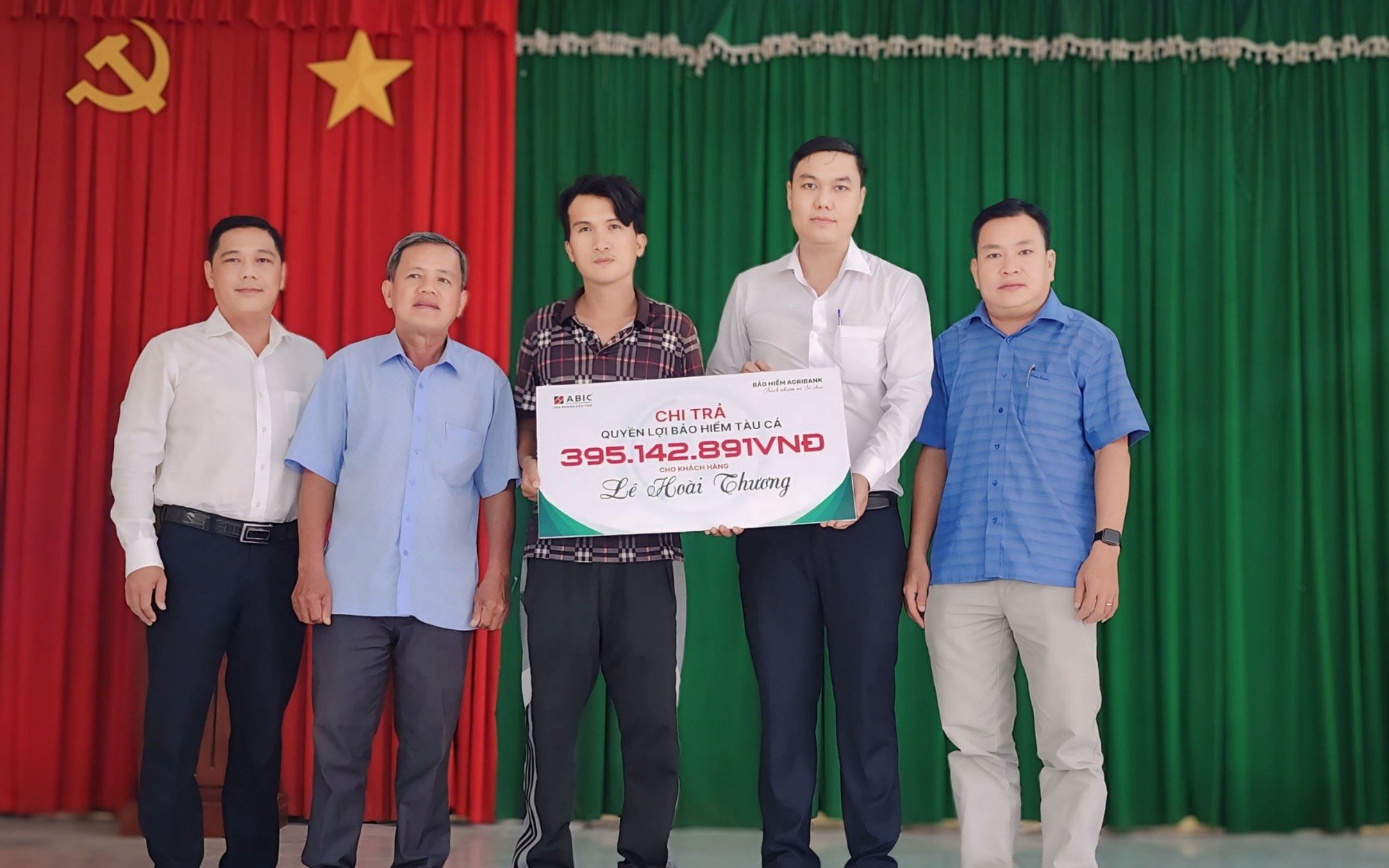 Bảo hiểm Agribank: Ưu tiên số 1 là chi trả tạm ứng bồi thường bằng tiền ngay cho khách hàng tổn thất do bão Yagi - Ảnh 3.
