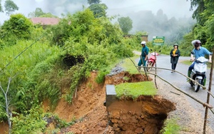 Hội Nông dân tỉnh Hòa Bình thăm hỏi, hỗ trợ các hộ thiệt hại do bão số 3 - Ảnh 5.