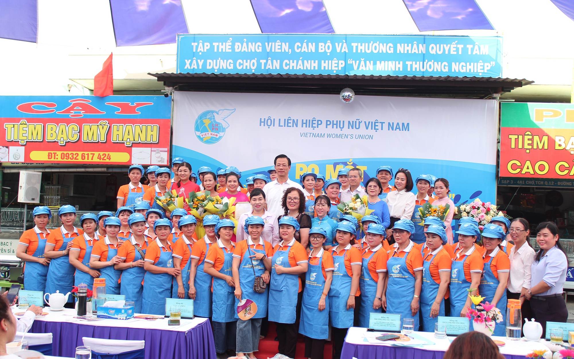 TP.HCM xử phạt 1.096 cơ sở vi phạm an toàn thực phẩm - Ảnh 5.