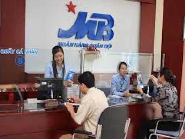 MBBank lọt Top 5 ngân hàng lãi “khủng”, thu nhập bình quân 30 triệu/tháng