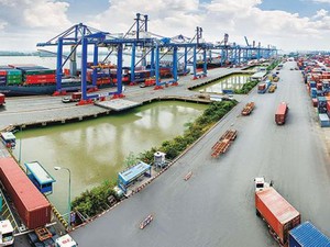 Bùng nổ đầu cơ vào nhóm cổ phiếu cảng biển, logistic