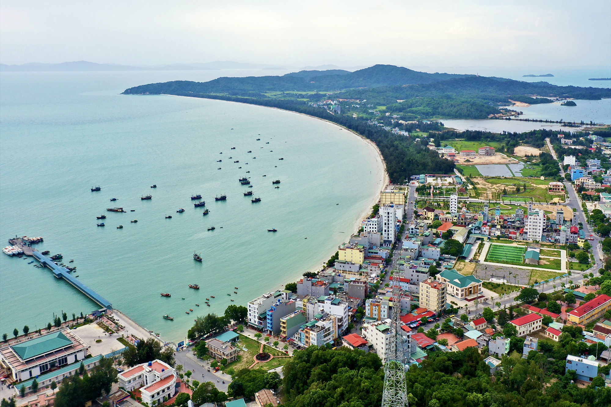 Quảng Ninh: Quy hoạch đảo Cô Tô thành trung tâm du lịch nghỉ dưỡng lớn của cả nước - Ảnh 1. Quảng Ninh: Quy hoạch đảo Cô Tô thành trung tâm du lịch nghỉ dưỡng lớn của cả nước - Ảnh 1.
