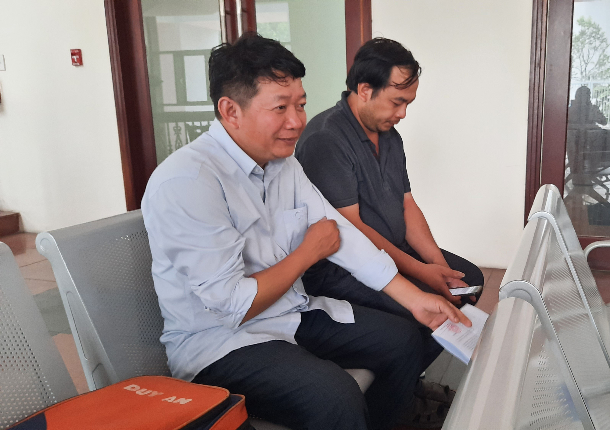 Vụ định nhảy lầu tự tử sau tuyên án tại TAND TP.HCM: TAND quận Gò Vấp Tòa không đồng ý chuyển thẩm quyền - Ảnh 1.