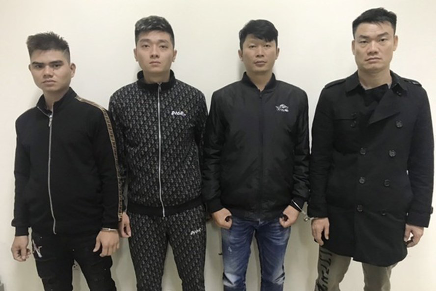 Bắt cóc, dọa chặt ngón tay ép đòi nợ 1 tỷ đồng - Ảnh 1.