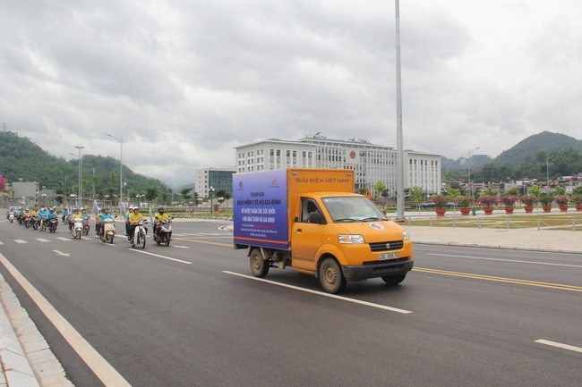 BHXH Sơn La: Chung tay vì người nghèo để “không ai bị bỏ lại phía sau” - Ảnh 4.