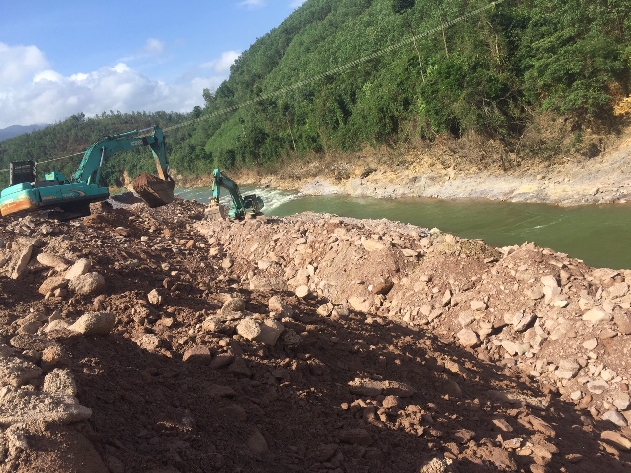 Chủ đầu tư thủy điện Thượng Nhật khẩn trương khắc phục tồn tại trong quản lý, vận hành nhà máy - Ảnh 2. Chủ đầu tư thủy điện Thượng Nhật khẩn trương khắc phục tồn tại trong quản lý, vận hành nhà máy - Ảnh 2.